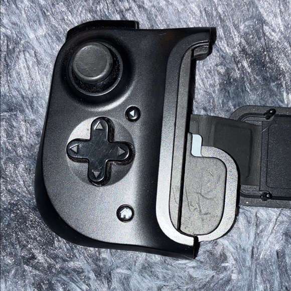 Razor Android Phone Gaming Device - Picture 2 of 9